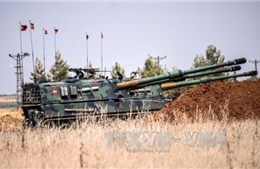 Thổ Nhĩ Kỳ điều nhiều xe tăng và pháo binh tới biên giới với Syria